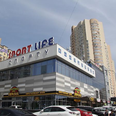Solo Apartment Dragomanova Κίεβο Εξωτερικό φωτογραφία